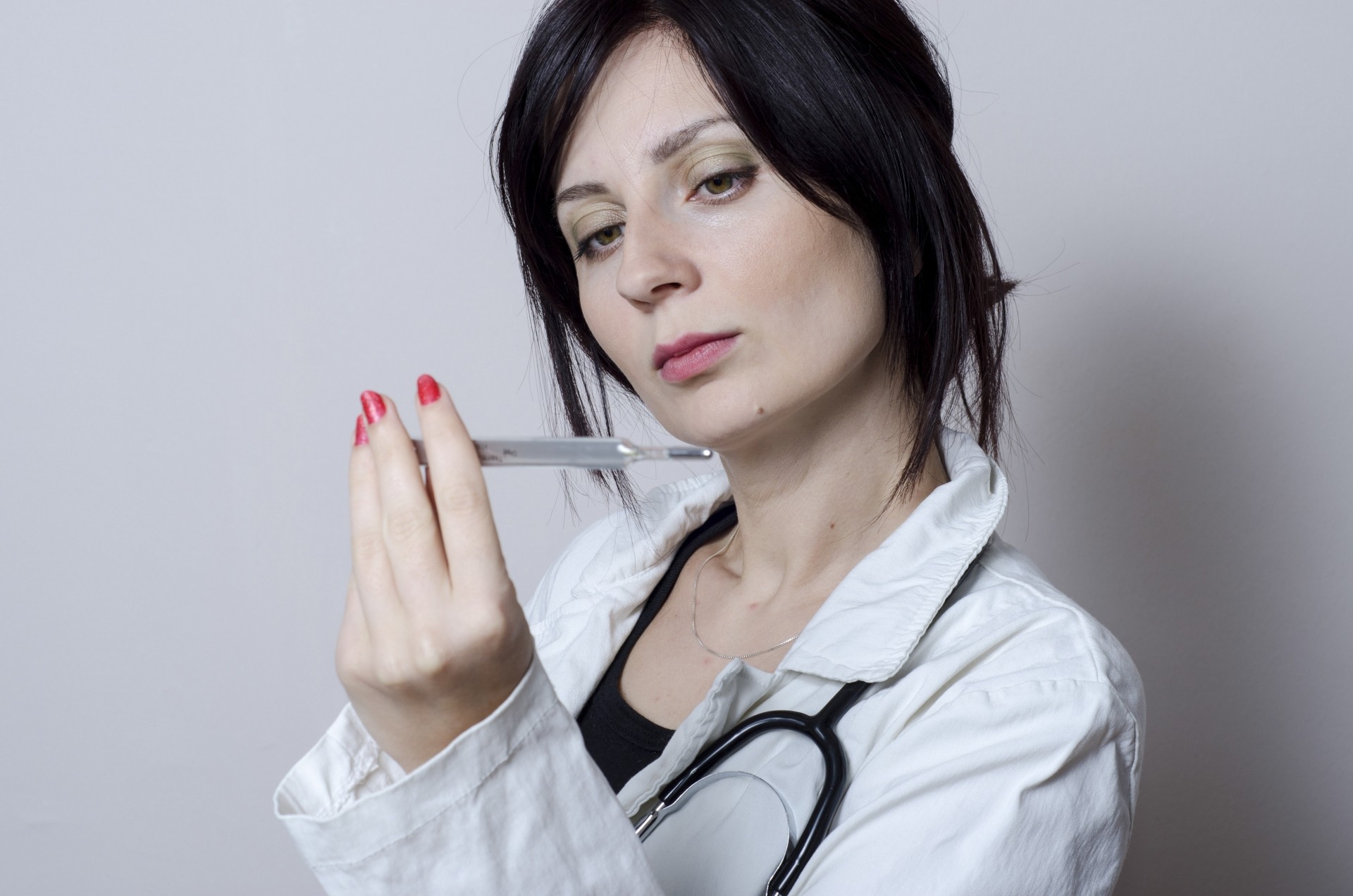 女性医師の働き方と悩みについて考える